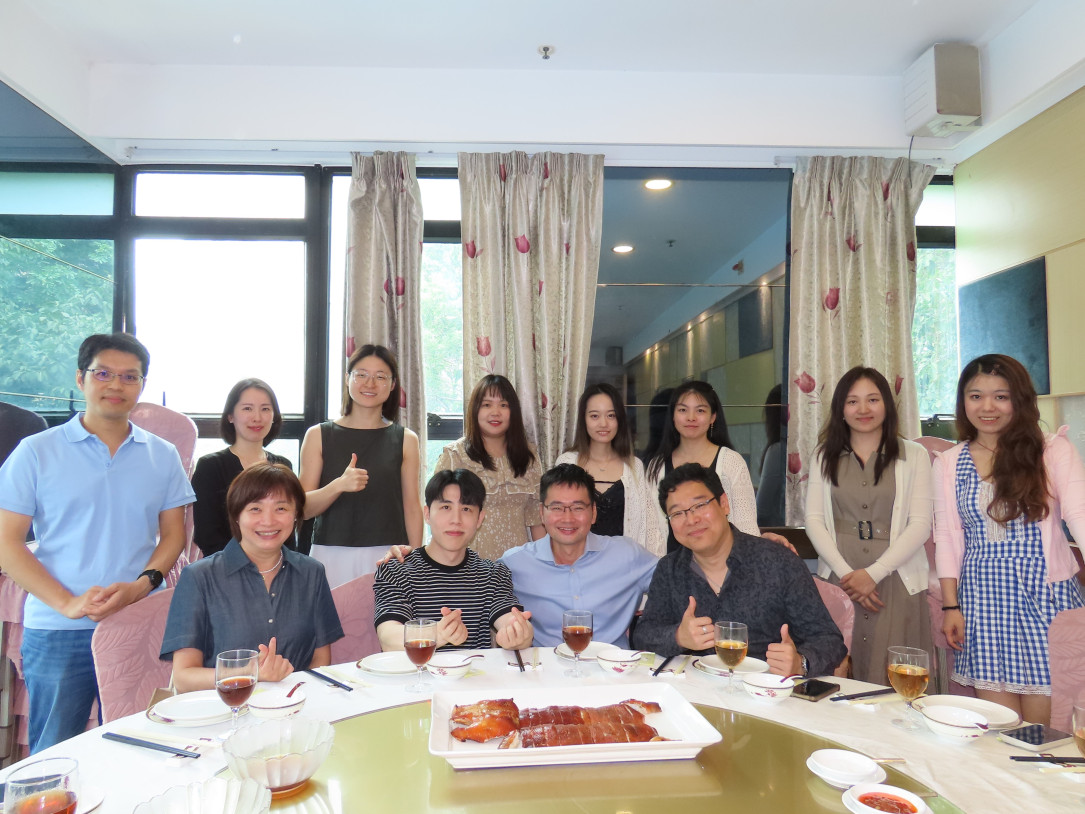 Research Seminar delivered by Prof. Leonard LEE on 18.5.2026