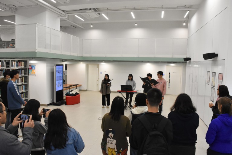 Christmas Refreshh Coffee 聖誕暖咖啡 @ Library
