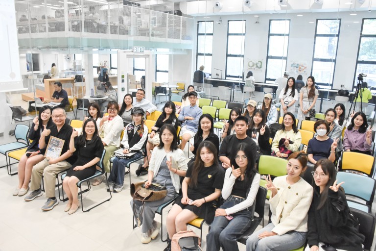 Booktalk at Library — 文化管理是做什麼的? What Exactly is Cultural Management?