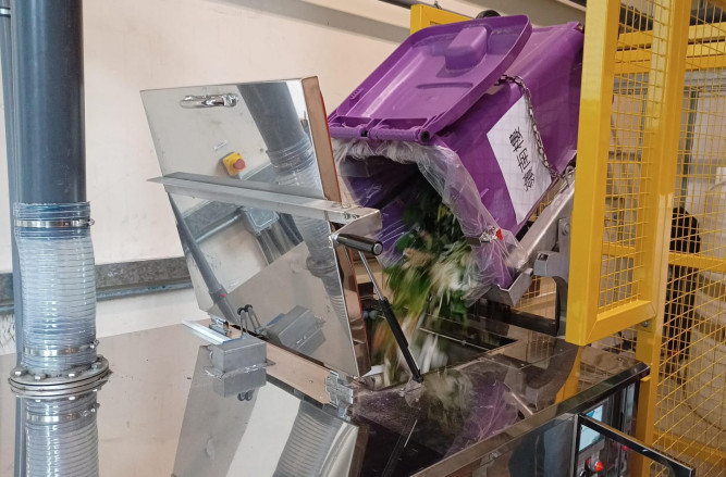 Foodwaste Recycling @ Lingnan