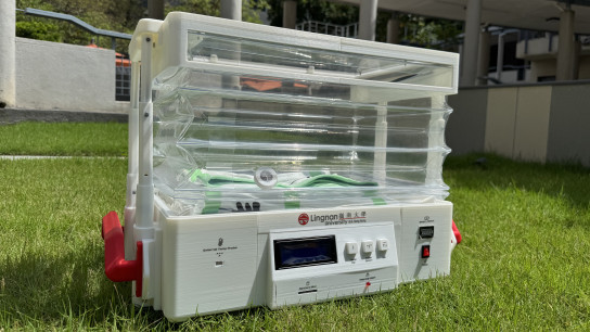 Incuvia - Modular portable foldable affordable baby incubator