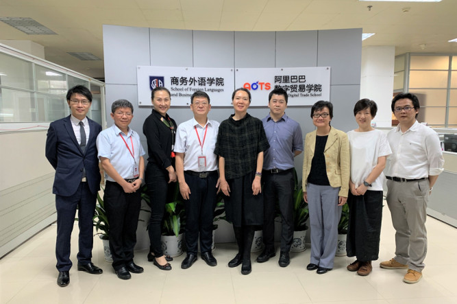 Transgelism: Promoting the concept and good practices of Chinese-English translation in Chinese-speaking communities