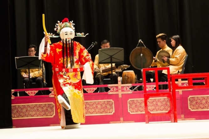 Reviving a forgotten ritual play in Cantonese opera: The female Jiaguan (Blessing of Promotion)