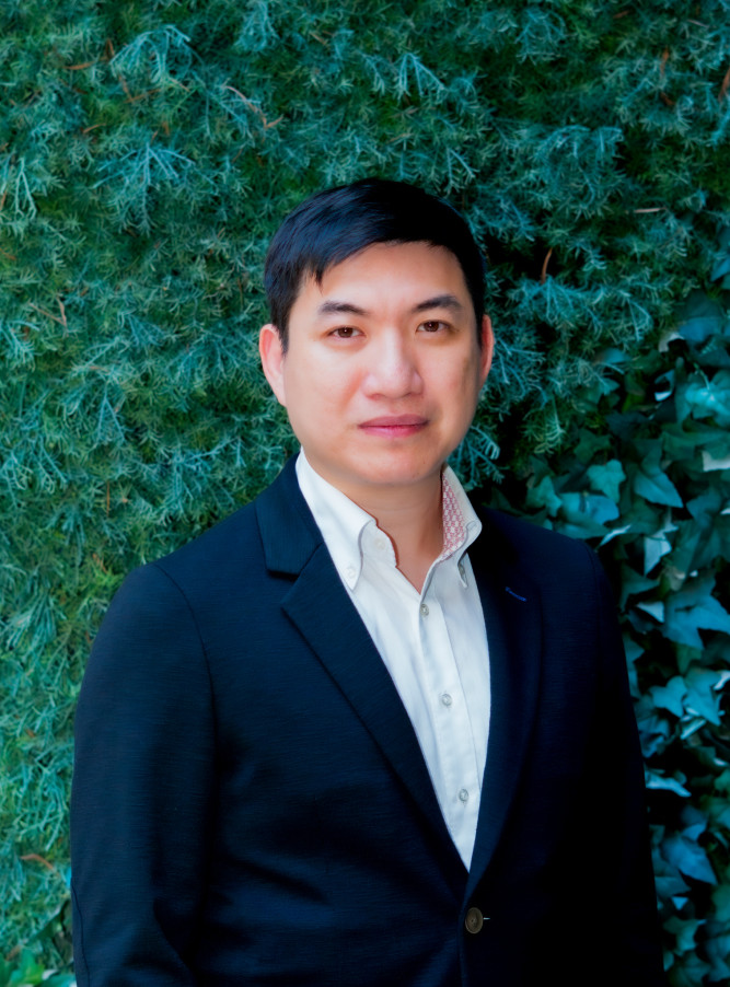 Prof. YICK Ho Yin Martin