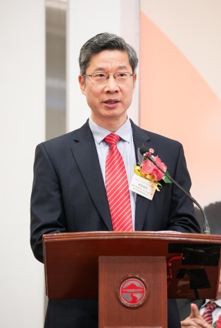 岭南大学副校长(研究及创新)及唐天燊机器学习讲座教授姚新教授