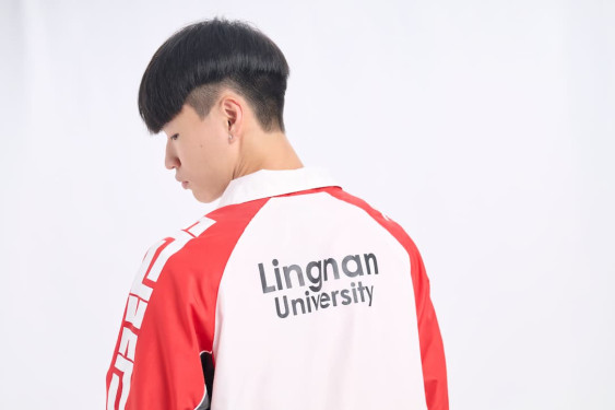精英運動員入學獎學金 (ESEA)