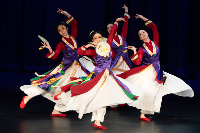 "Elegance of Ancient Chinese Dances": Signature Event of the LingArt Programme Highlighting the Enchanting Journey of Classical Dance