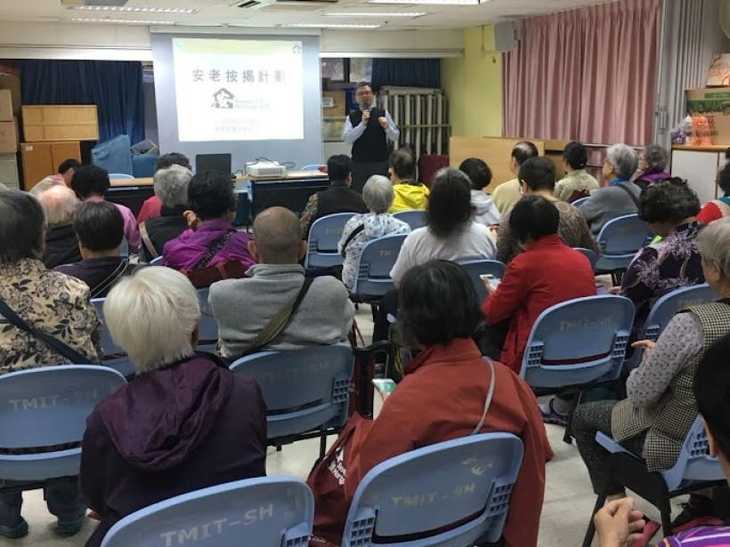 ECO3001: The Hong Kong Housing Market