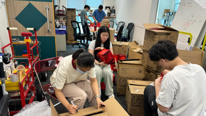 Lingnan students assemble PureAura