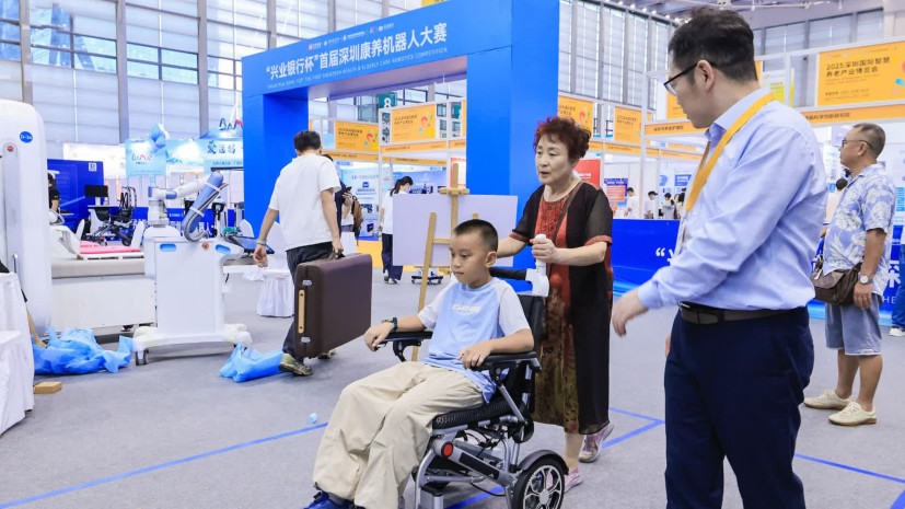Won the "Top Ten Technological Innovation Awards" at the inaugural Shenzhen Health & Elderly Care Robot Competition