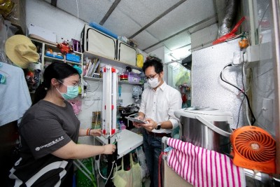 Dr Ko and Student Disinfection a SDU