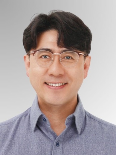 Professor Seoung Bum KIM