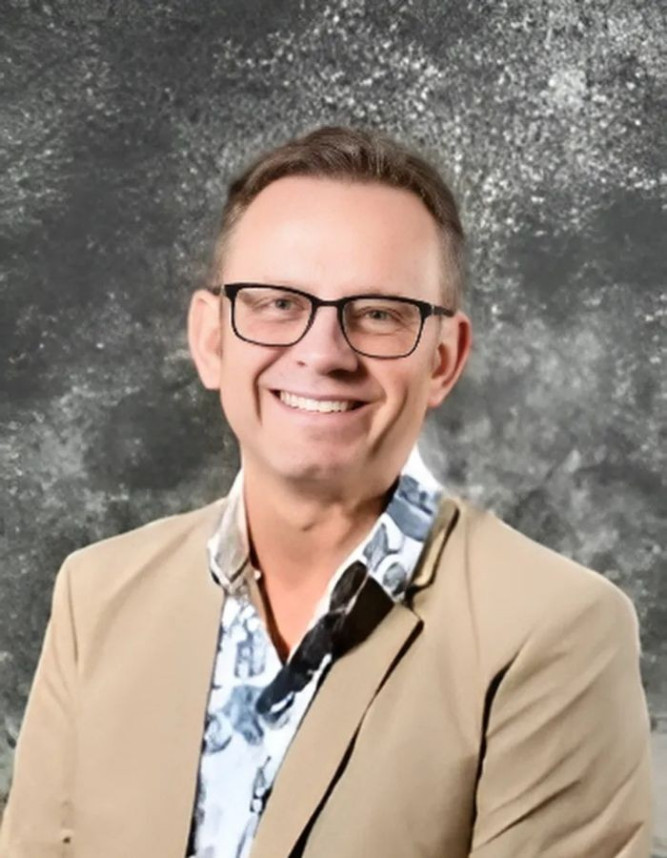 Prof Richard M. Walker