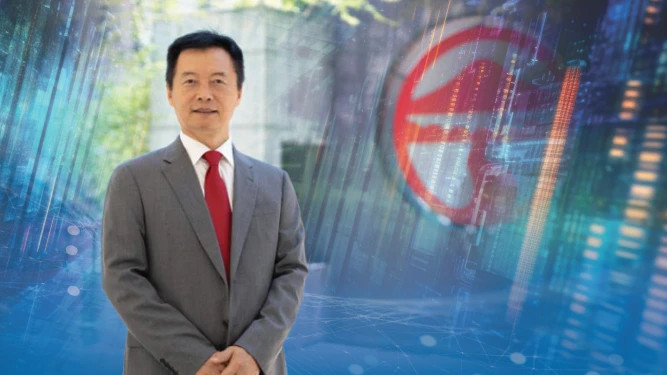 Using industrial data science to optimise operational efficiencies in large businesses and cities