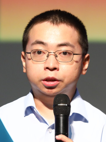 Xiaoyuan YI 