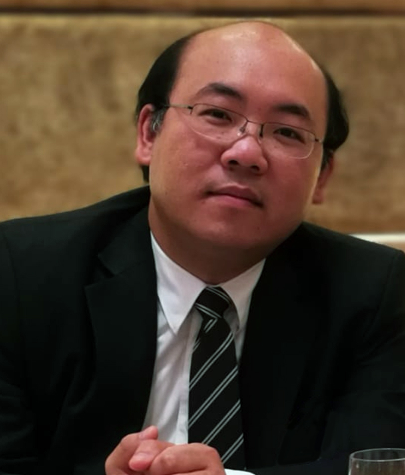 Dr. Chow Man Kong