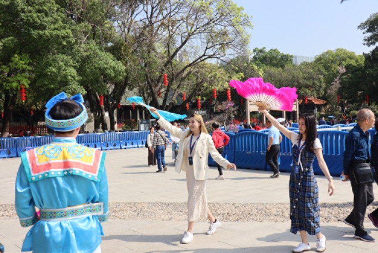 Academic Exchange activity with South China Normal University (Greater Bay Area Focus)