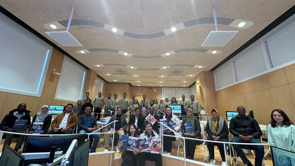 Fostering Global Exchange and Enhancing Postgraduate Students’ Learning at Lingnan University and Universitas Gadjah Mada