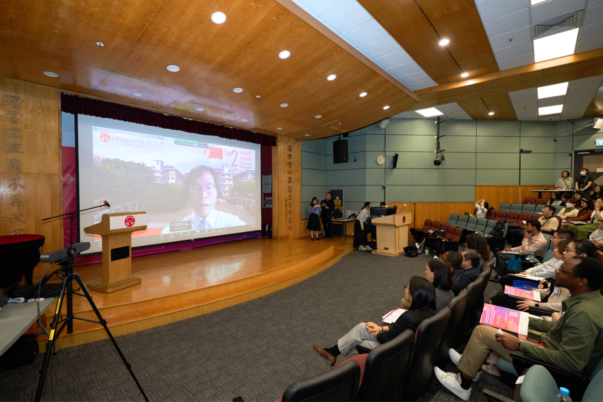 嶺南大學協理副校長（策略型研究）及研究生院院長鄺得互教授在線上致開幕辭。