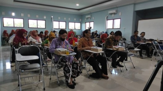 Lingnan University Co-organise Second Seminar in Indonesia to Promote Bottom-up Community-based Approach to Building Age Friendly Cities/Communities