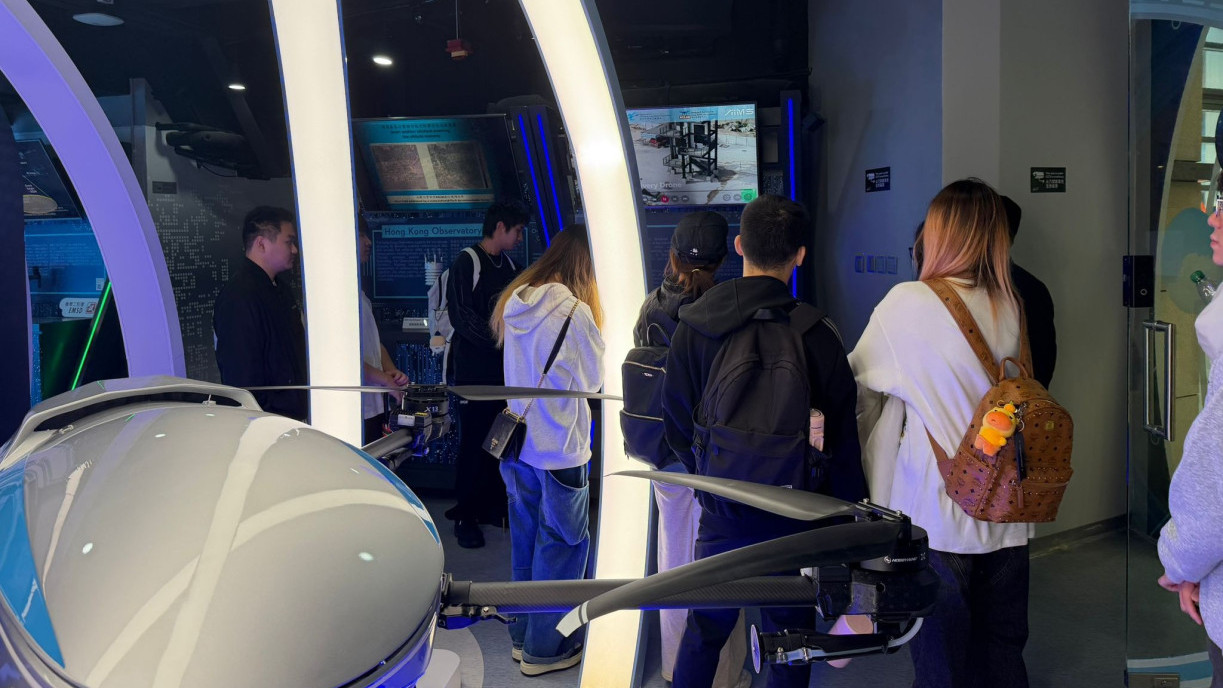 Students of the Master of Housing Policy and Management (MHPM) programme at Lingnan University’s School of Graduate Studies participated in a variety of experiential learning activities.