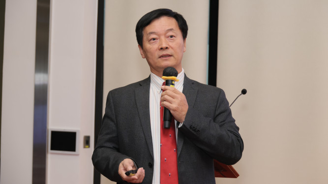 嶺大校長秦泗釗教授啟動全新講座系列 激發青年學者進行卓越研究