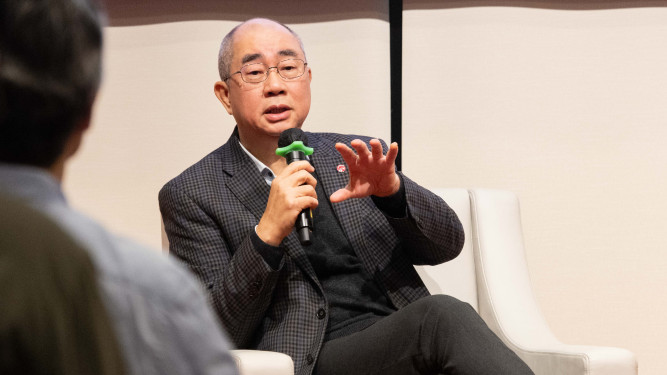 從學術追求到啟迪年輕學者 國際知名數學家陳漢夫教授:成功靠苦幹