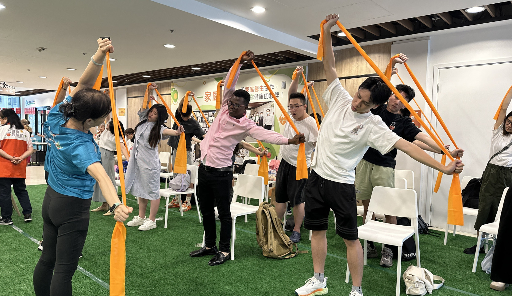 Extraordinary campus life integrated with societal exposure