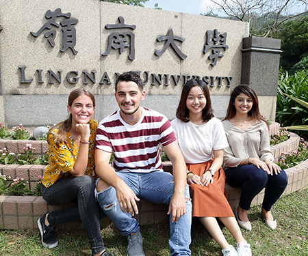 A Group of GDS Students at Lingnan University