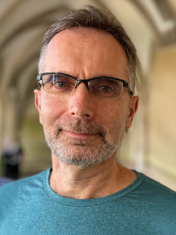 Professor DAVID Roman