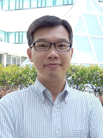 Professor YAU Yung