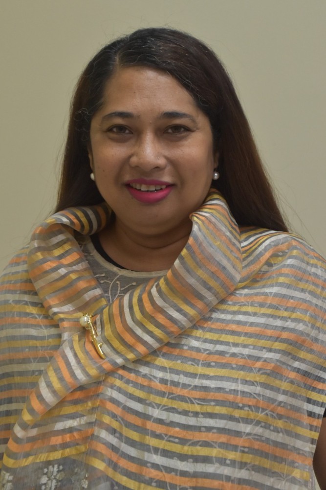 Professor CRUZ C Joy