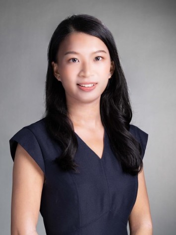 Ms Dorothy Yeung