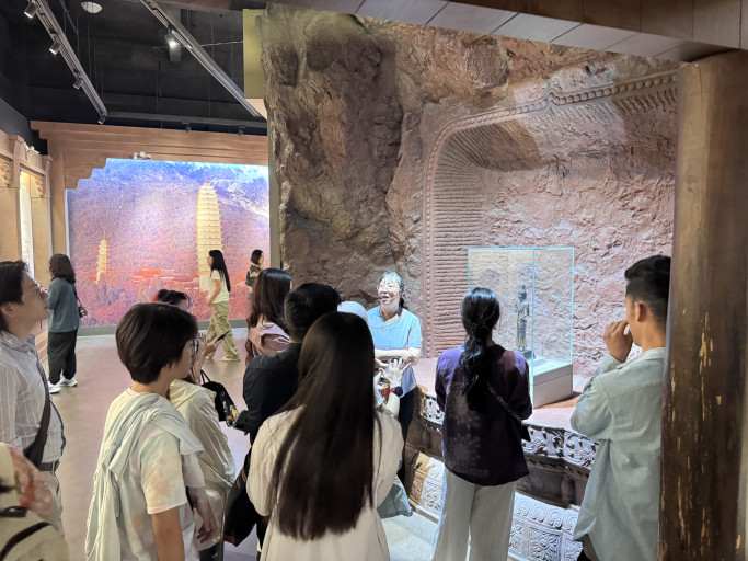 Guided Tour of Dali Bai Autonomous Prefecture Museum