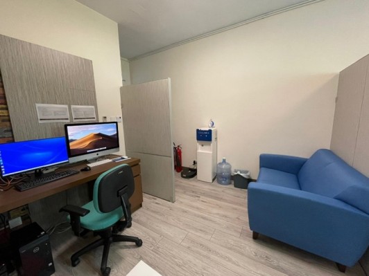 Experimenter's Room