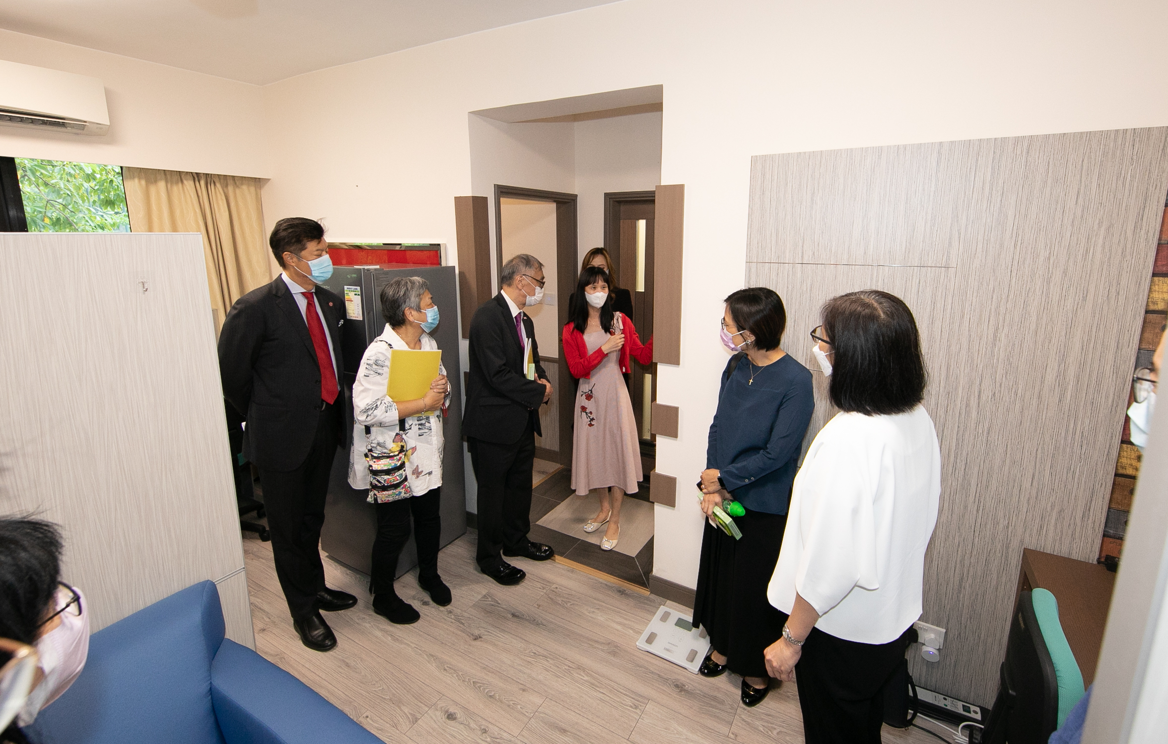Visiting of Wofoo Joseph Lee Laboratory